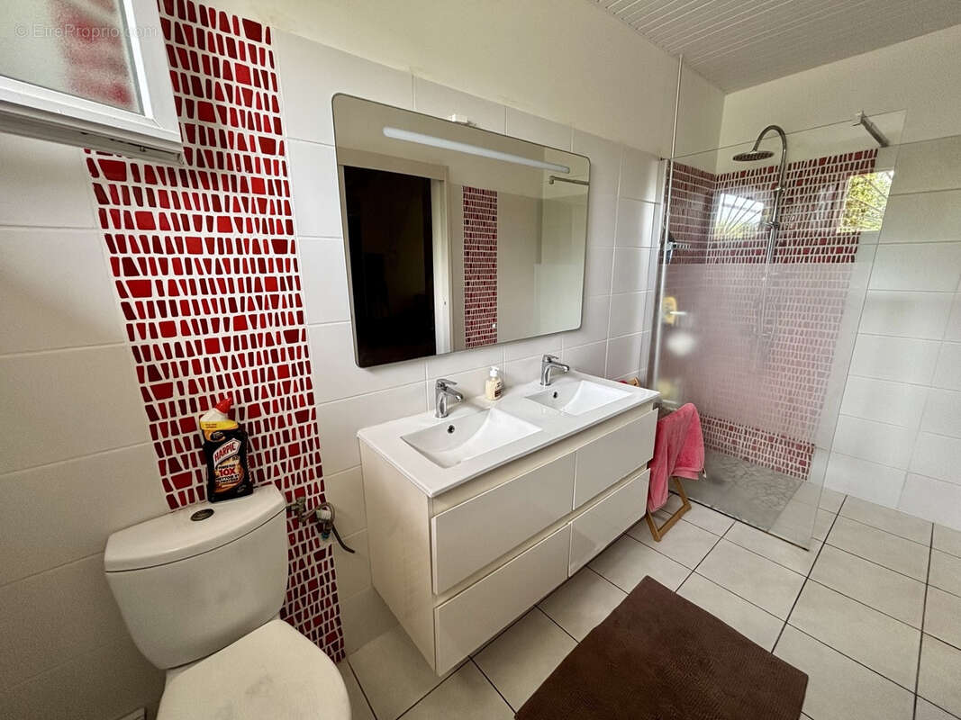 Maison à LE LAMENTIN