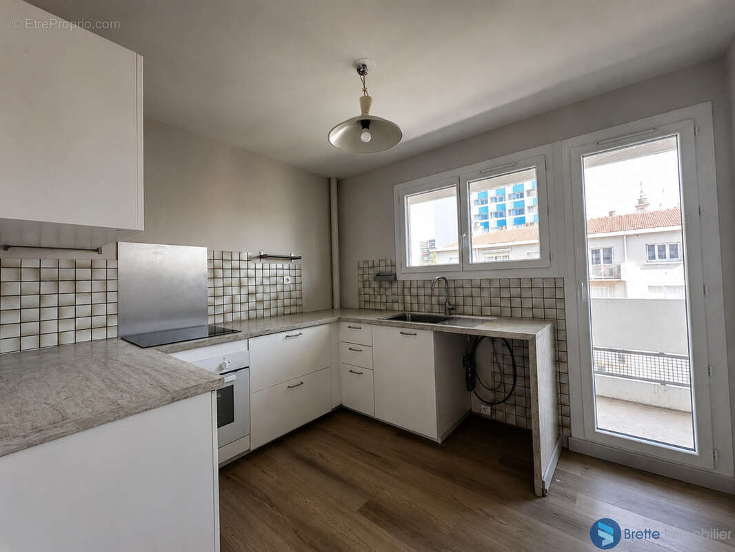Appartement 4 pièces de 80 m2   La Rode - photo 8