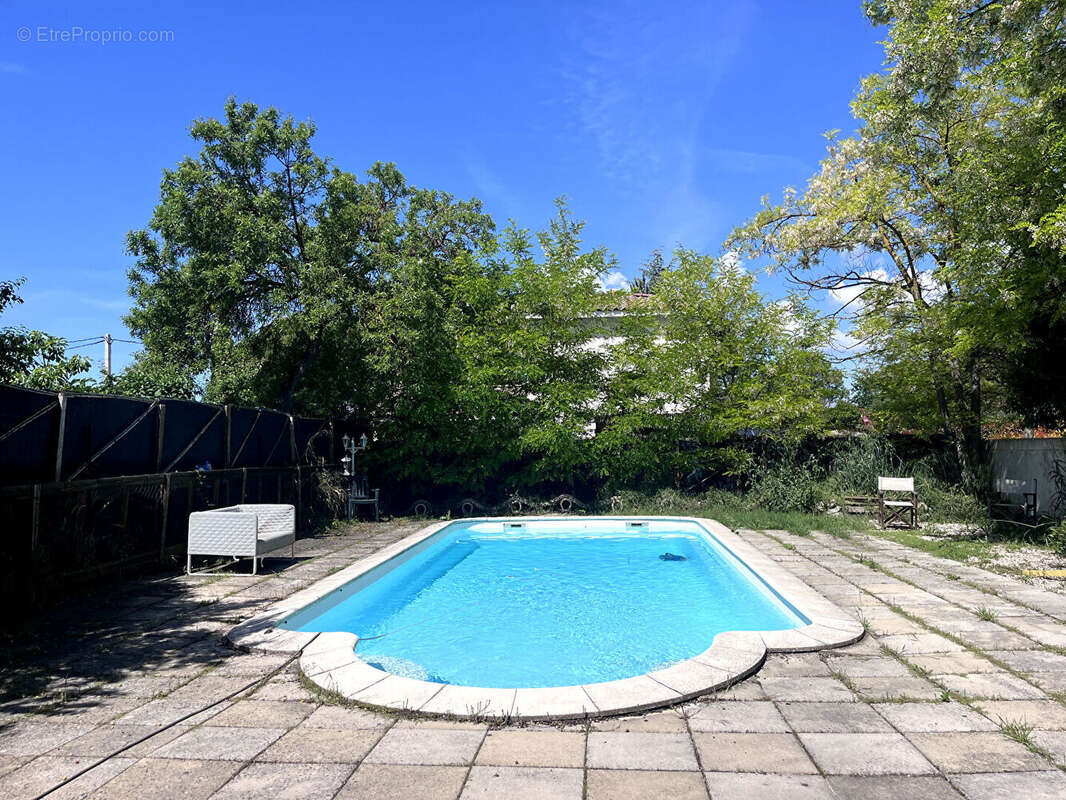 Maison à BOUC-BEL-AIR