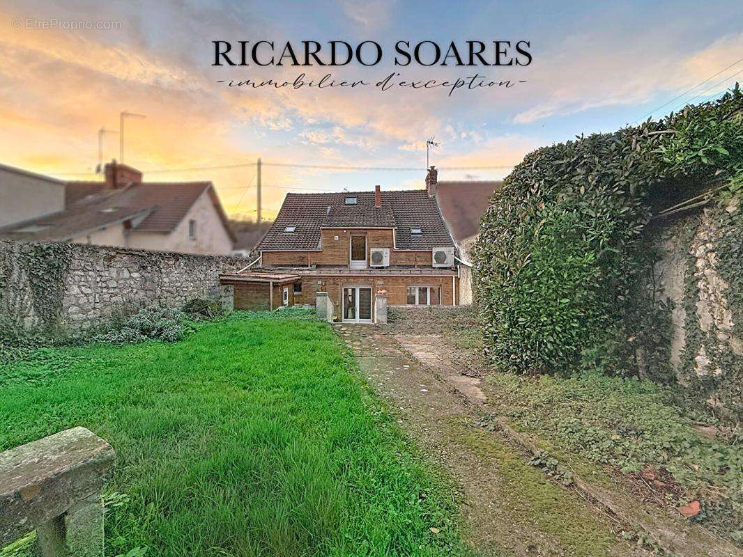 Maison à PONT-SAINTE-MAXENCE