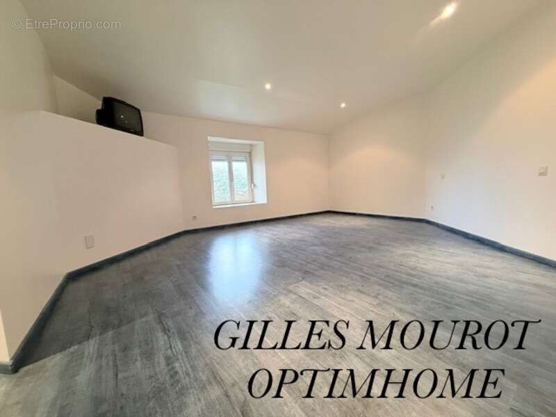 Maison à DOMMARTIN-AUX-BOIS