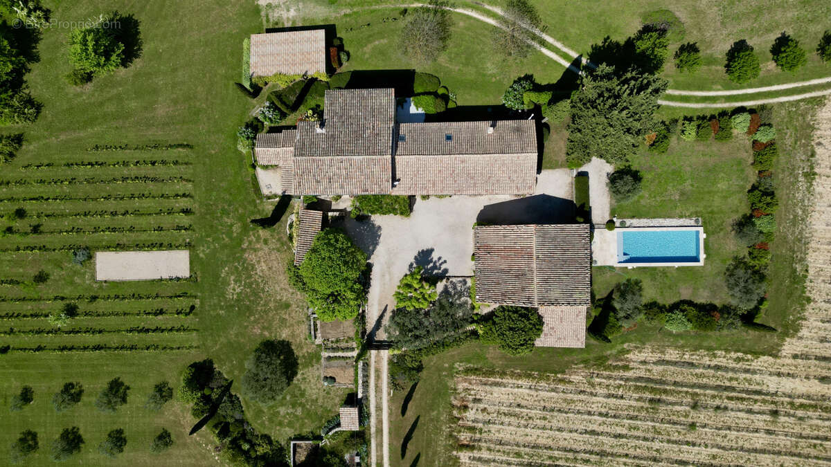 Maison à CAROMB