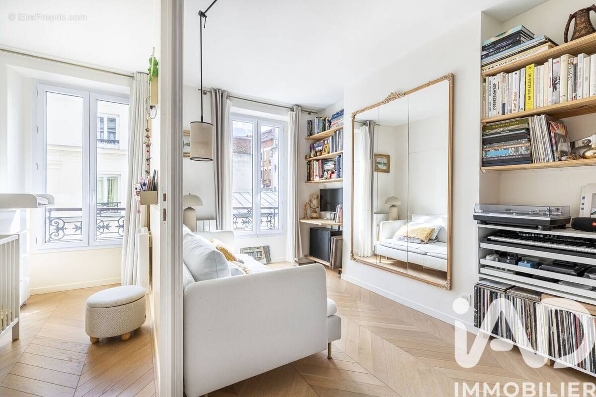 Photo 1 - Appartement à PARIS-11E