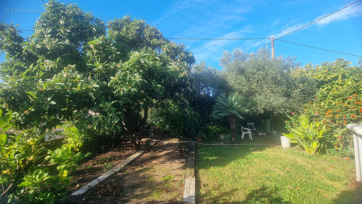 Maison à LA FARLEDE