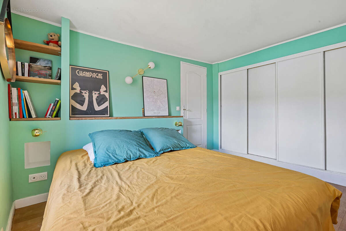Appartement à NANTERRE