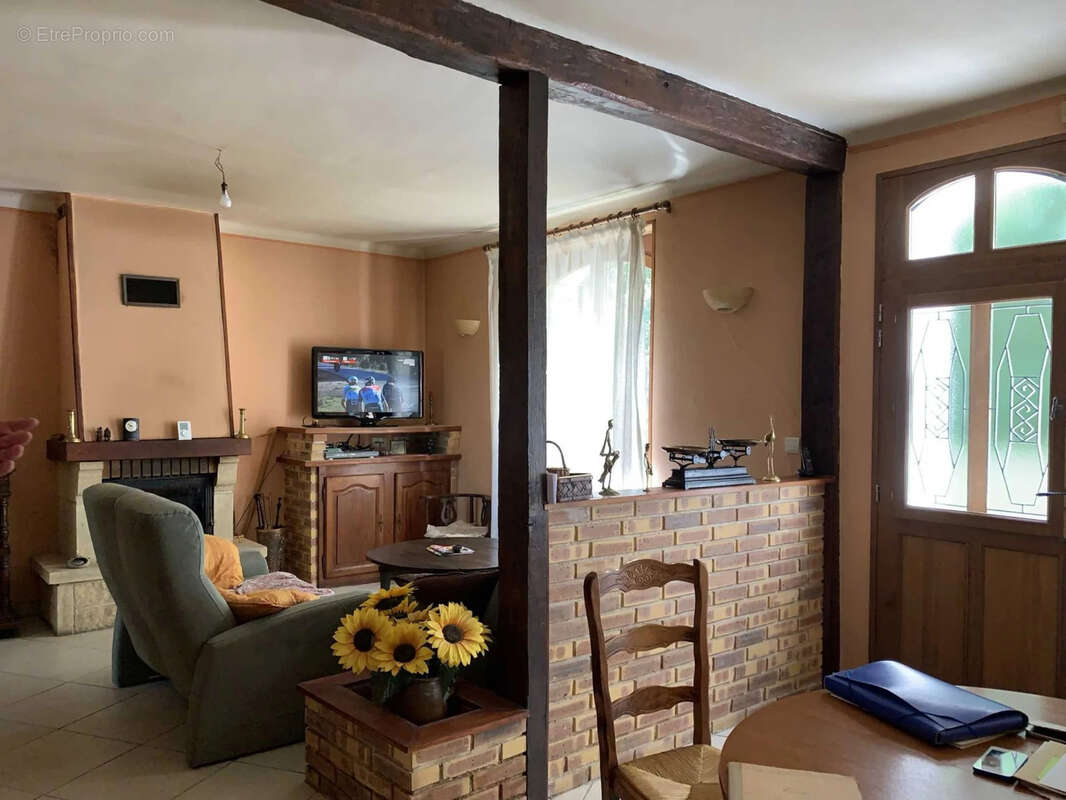 Maison à SAINT-GAULTIER