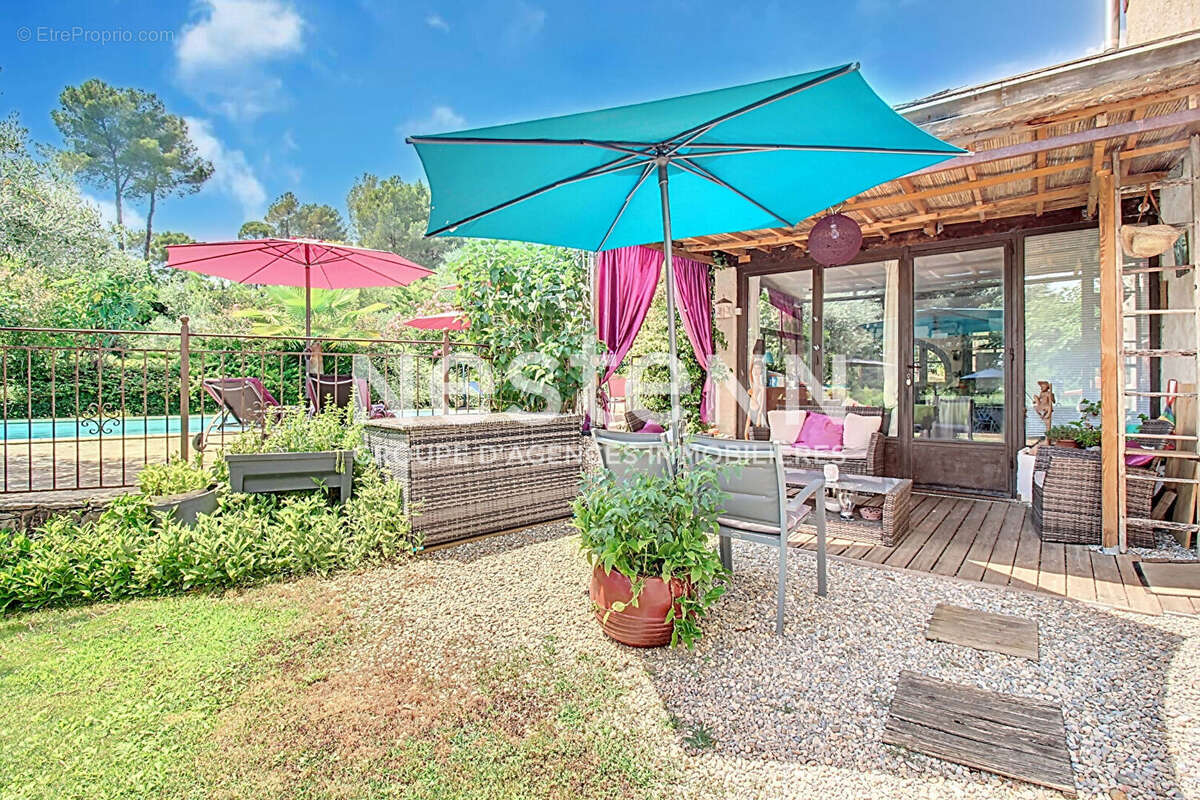 Maison à DRAGUIGNAN