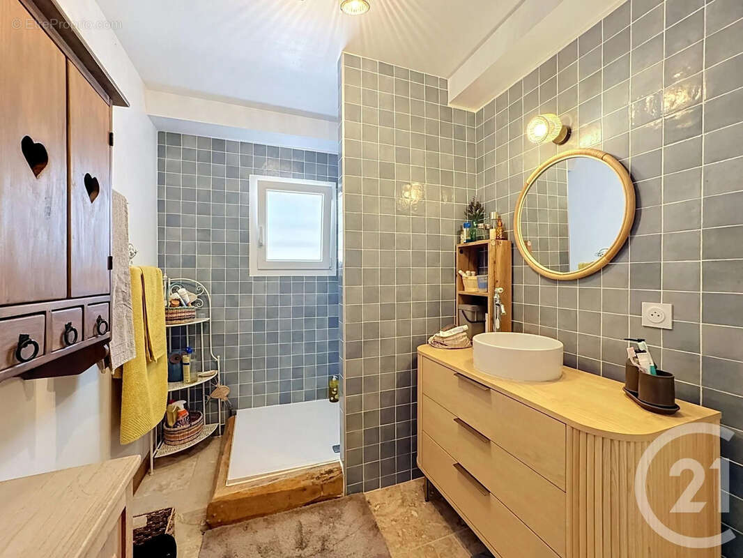 Maison 160 m² à Clery-Saint-Andre  - photo 10