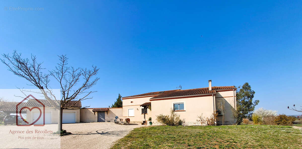 Maison à SAINT-PAUL-D'ESPIS