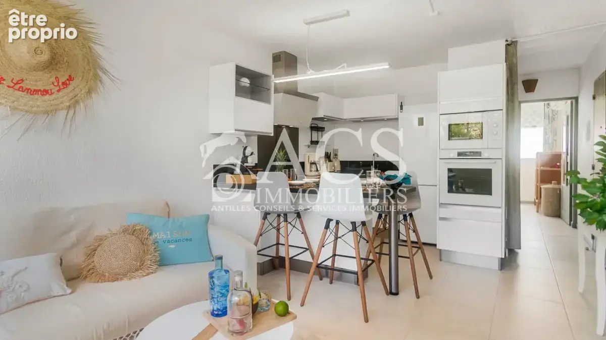 Appartement T3 en rez-de-chaussée à l'Anse Mitan - LES TROIS-ILETS - photo 4