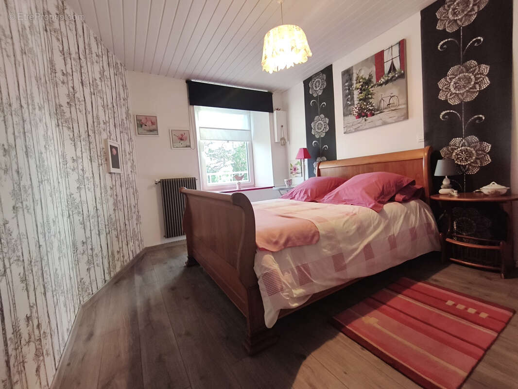 Maison à LONGUEVILLE