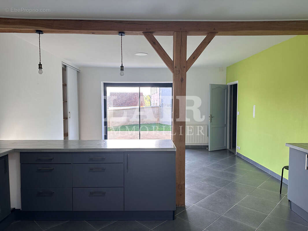 Maison à LA CHAPELLE-SOUEF