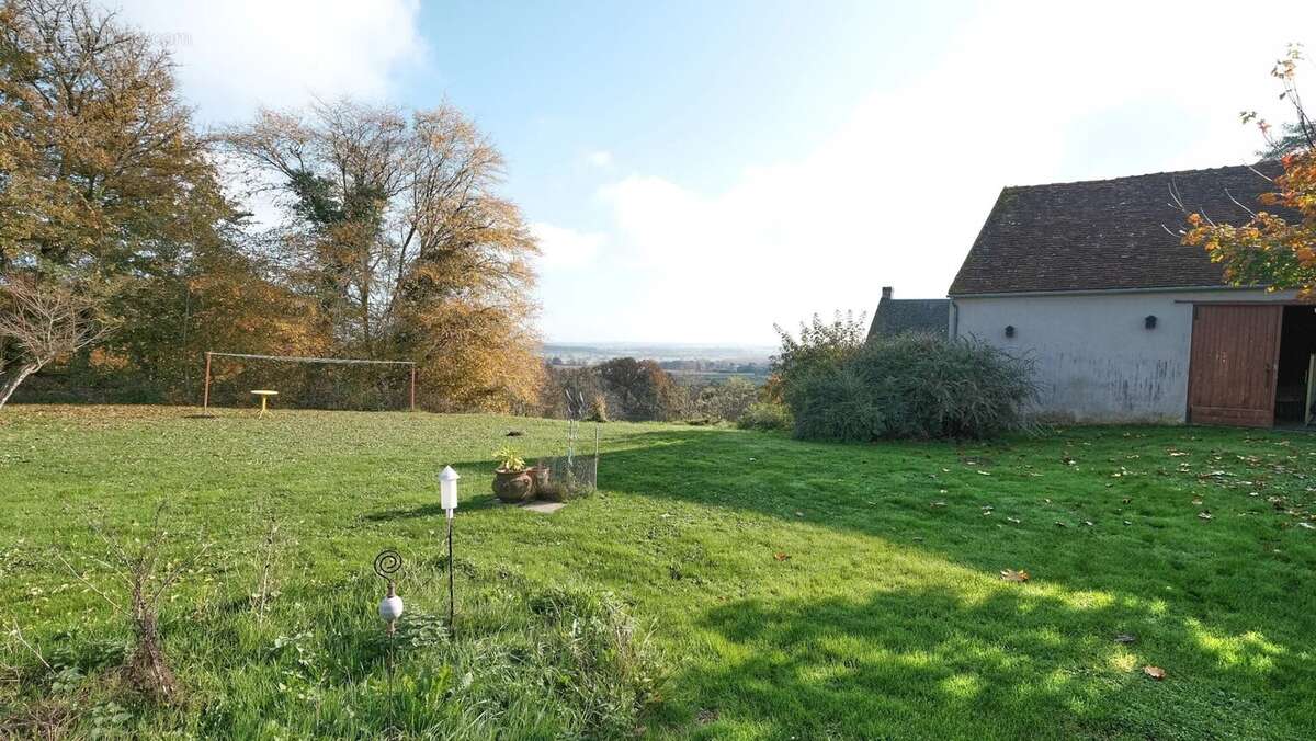 Maison à CHAMPALLEMENT