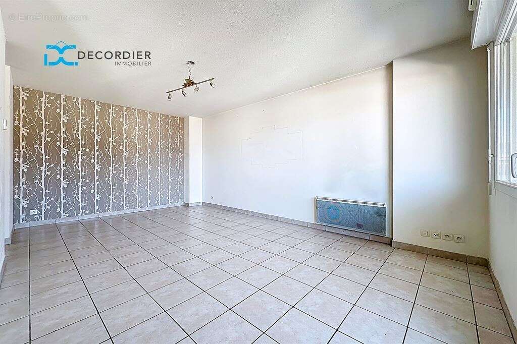 Appartement à EVIAN-LES-BAINS