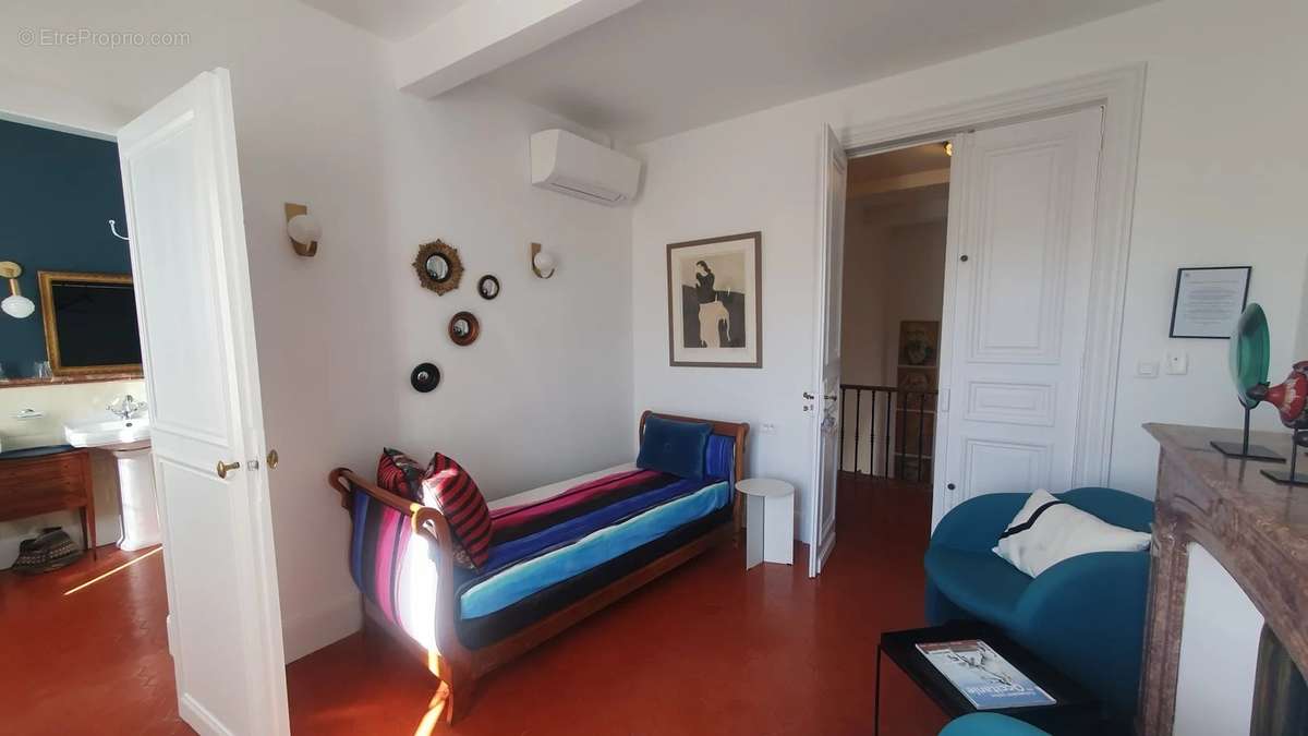 Maison à LEZIGNAN-CORBIERES