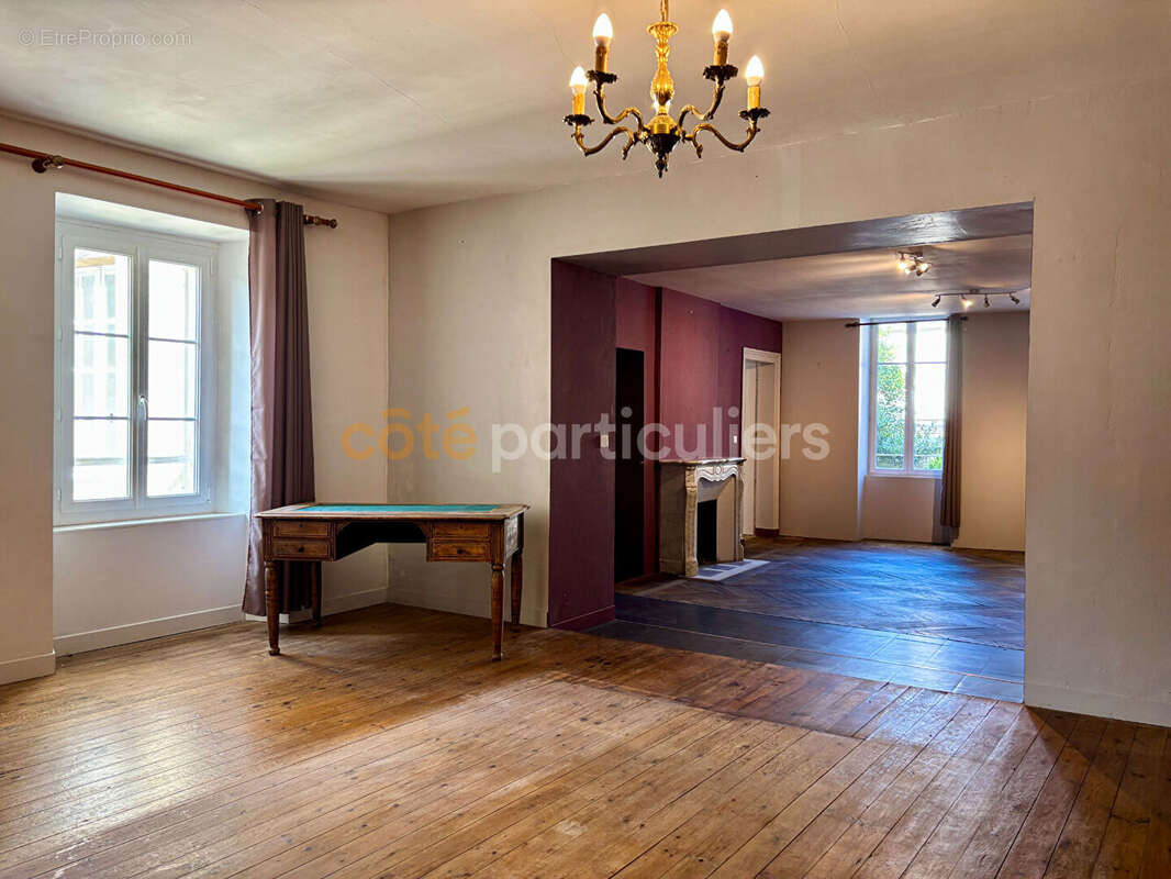 Maison de caractère hypercentre COUTANCES - 5 chambres - photo 2