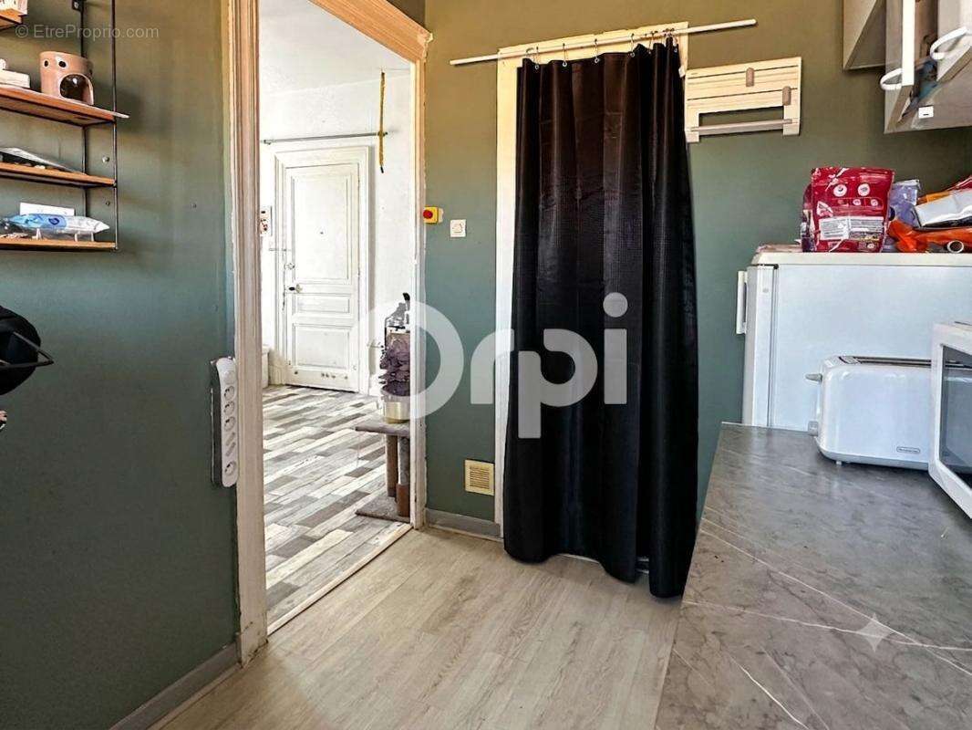 Appartement 31 m² à Rochefort  - photo 6