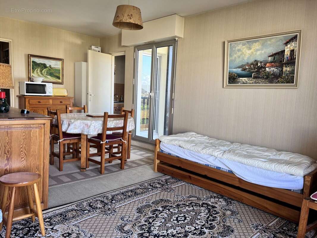 Appartement à BLONVILLE-SUR-MER