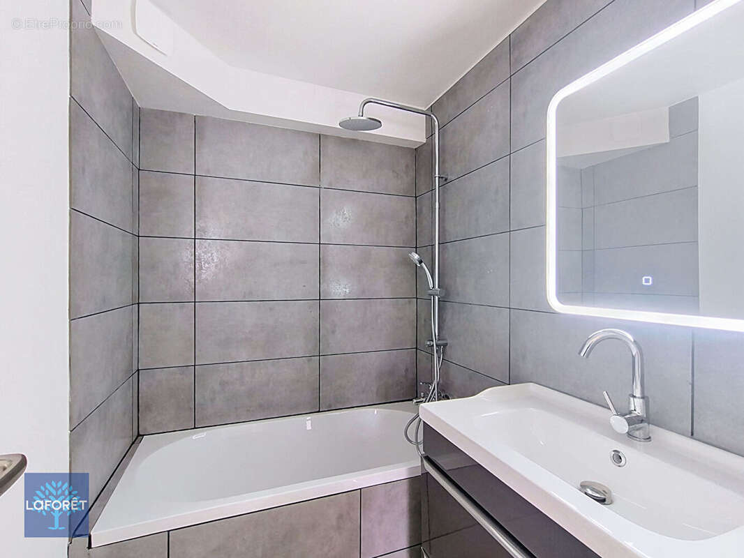 Appartement Fougeres 3 pièce(s) 55 m2 - photo 7