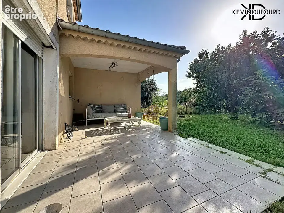 Appartement 5 pièces 80 m² à vendre à Chassiers (07110) - photo 2