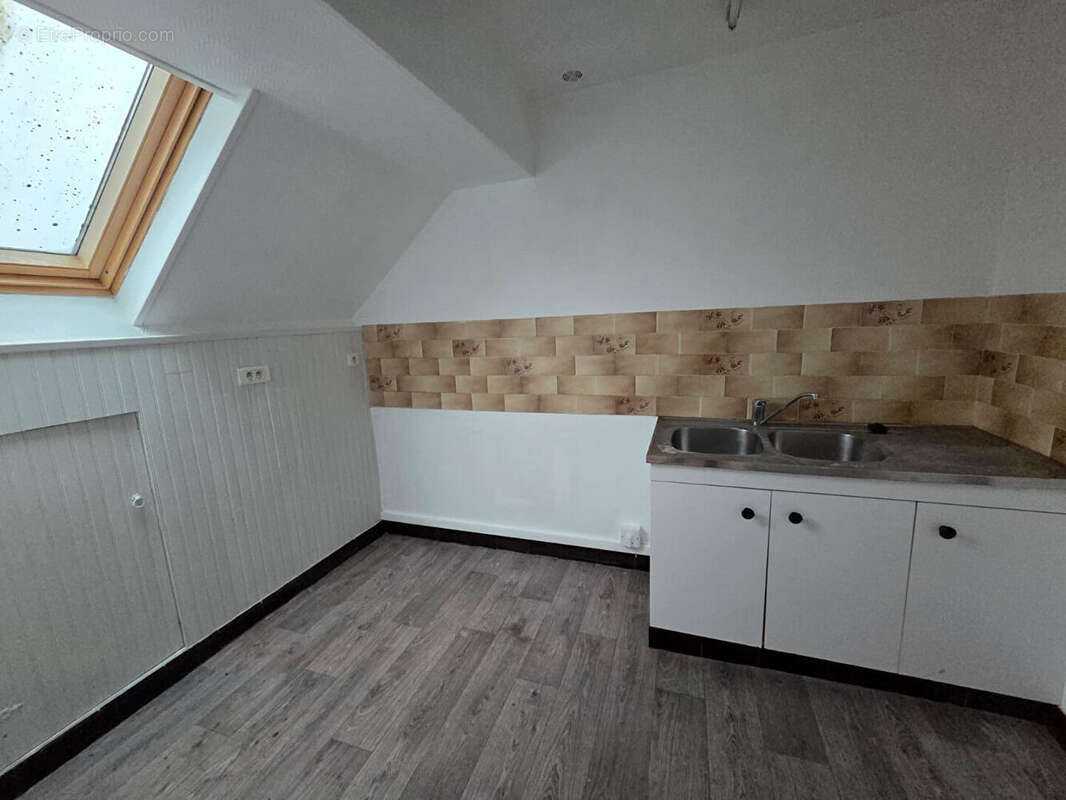 Maison à SAINT-QUENTIN