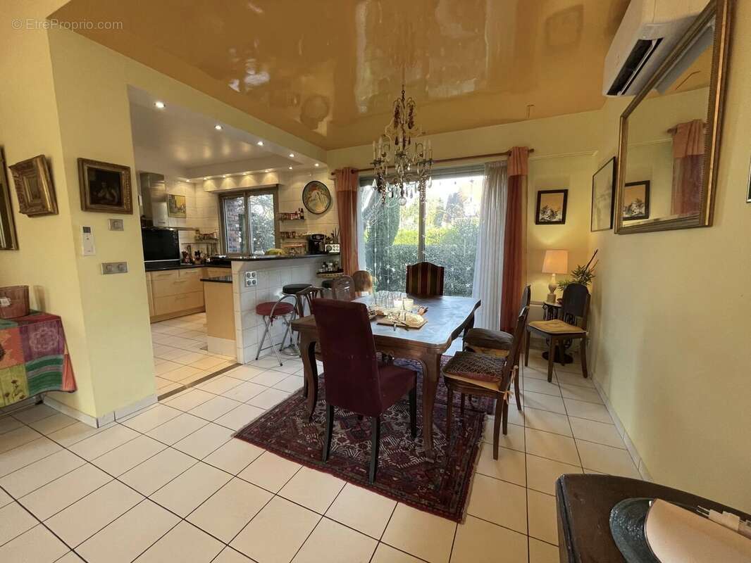 Maison à SUCY-EN-BRIE