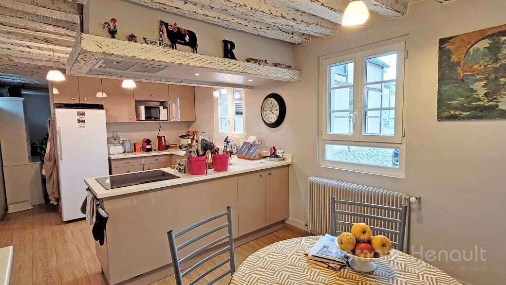 Superbe propriété de 240 m² env sur 650 m² de terrain - photo 6