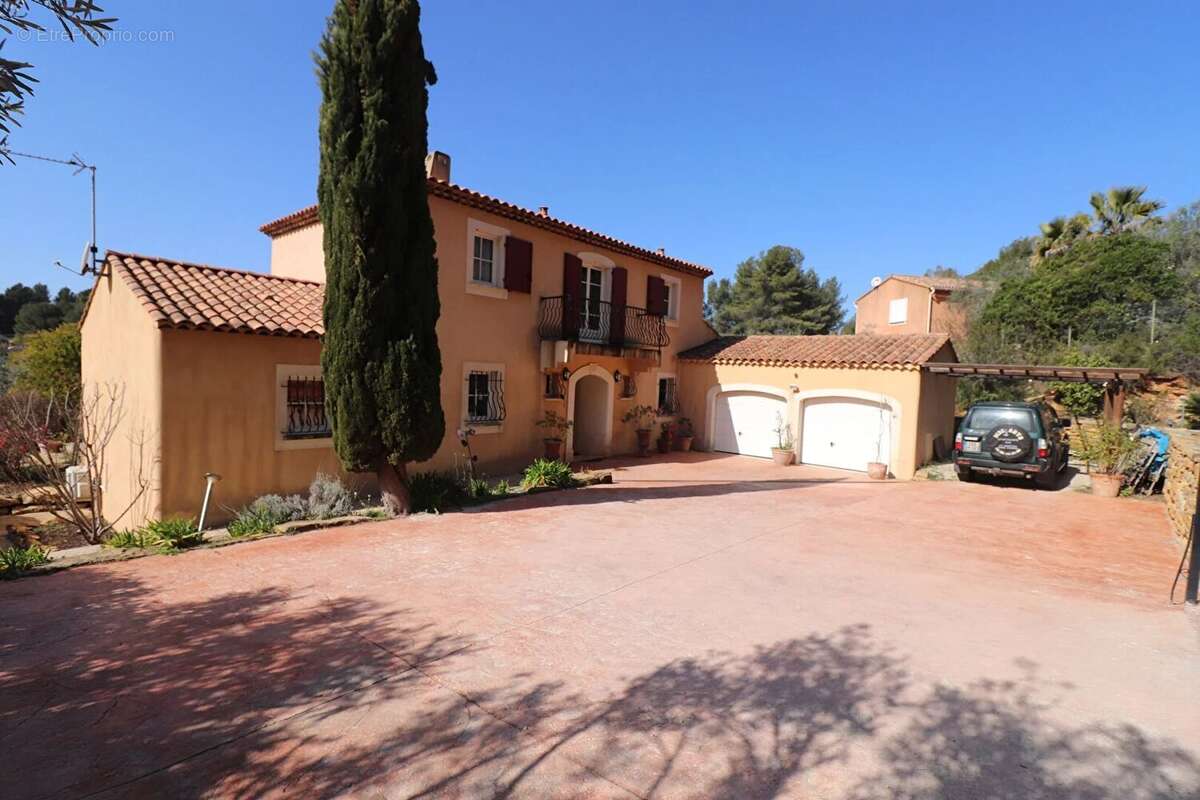 Maison à LA CADIERE-D'AZUR