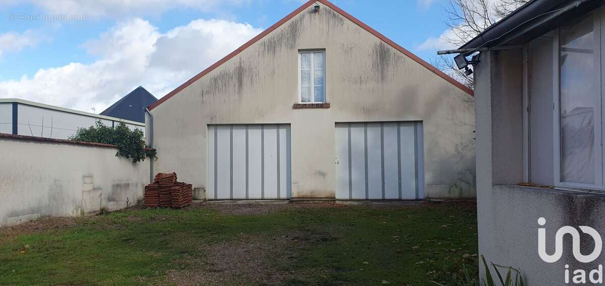 Photo 3 - Maison à CELLETTES