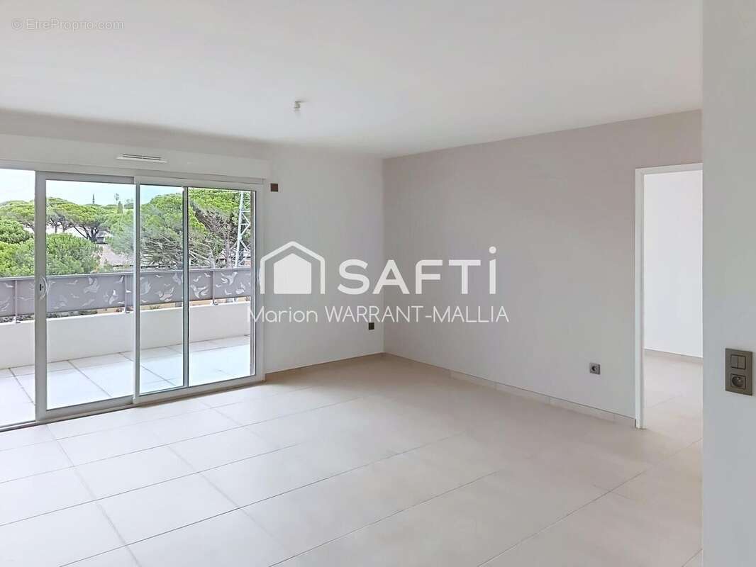 Photo 2 - Appartement à FREJUS