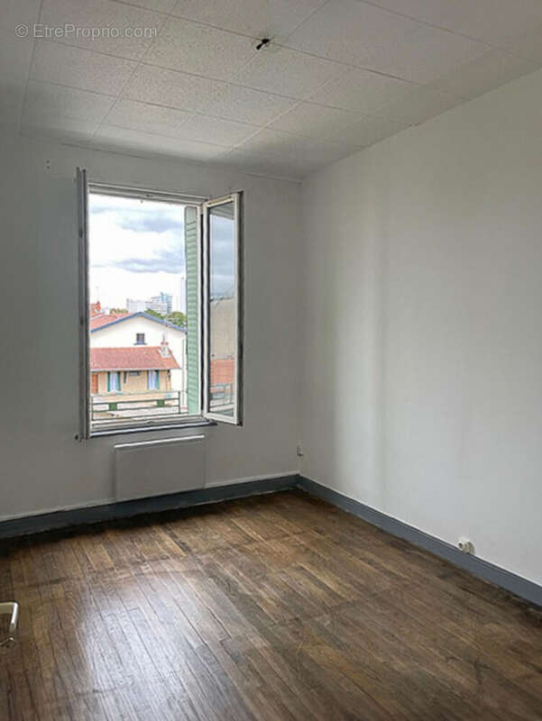 Photo 9 - Appartement à LYON-8E