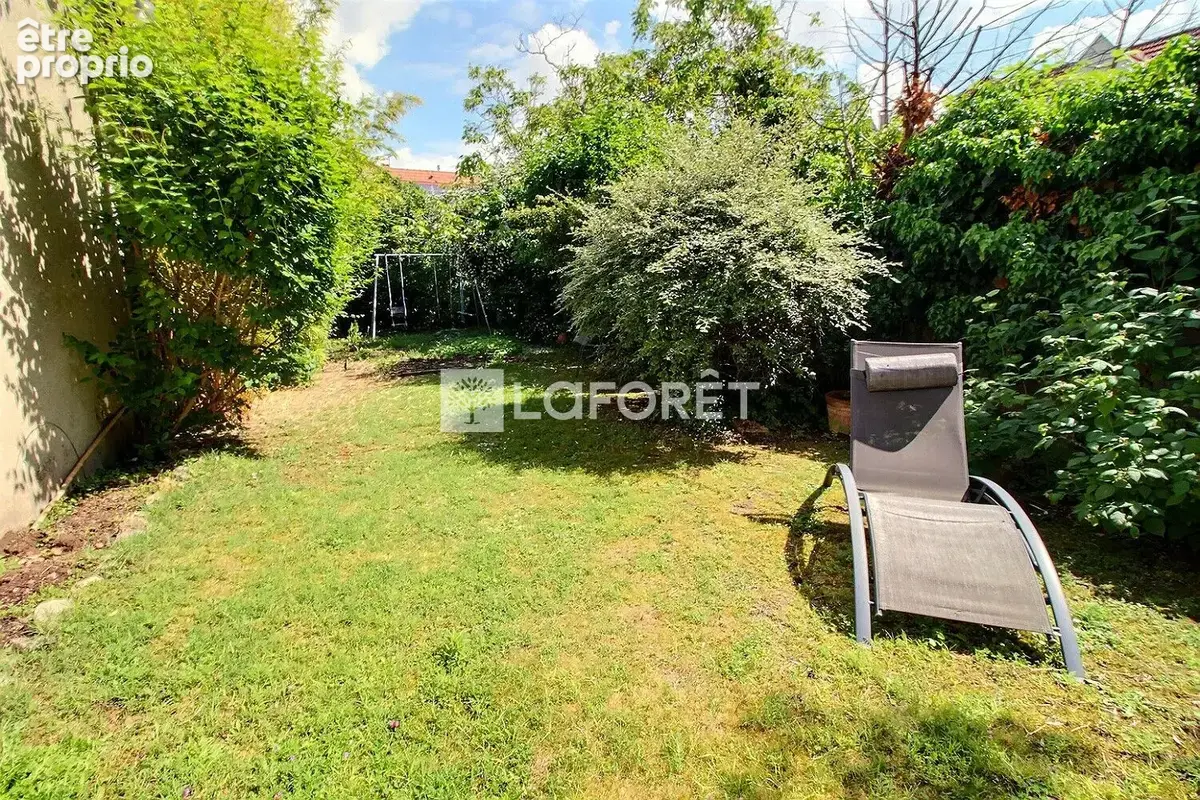 Maison Nanterre 7 pièce(s) 191 m2 - photo 6