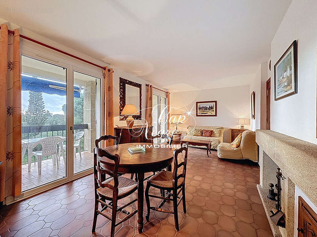 Appartement T2 vue mer à vendre Cavalière Le Lavandou - Résidence Les Girelles - photo 5