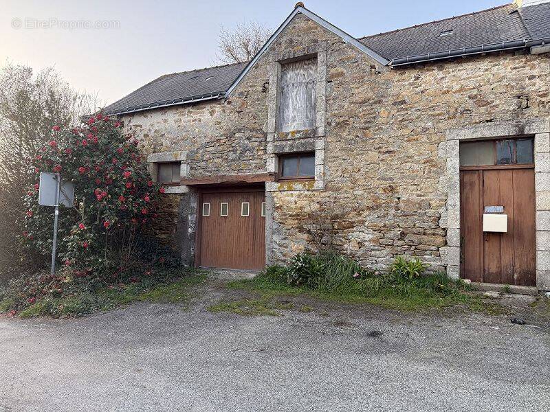 Maison à QUIMPERLE