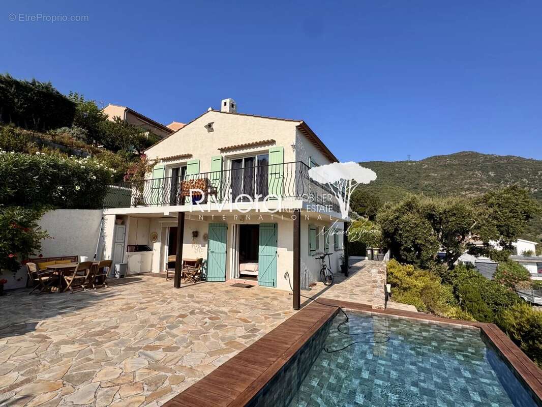 Villa avec Piscine et Vue Mer !!! - photo 21