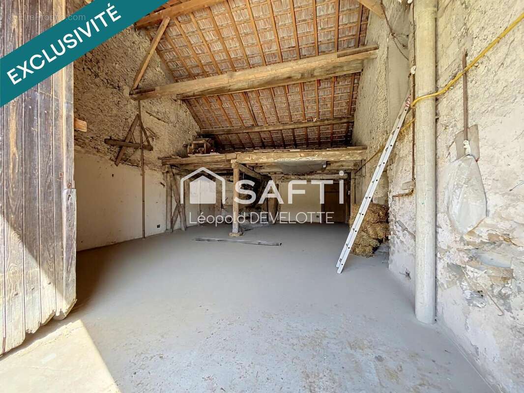 Maison 121 m² à Malroy  - photo 9