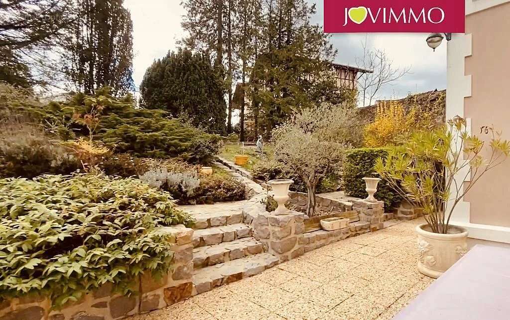 Maison à NERIS-LES-BAINS