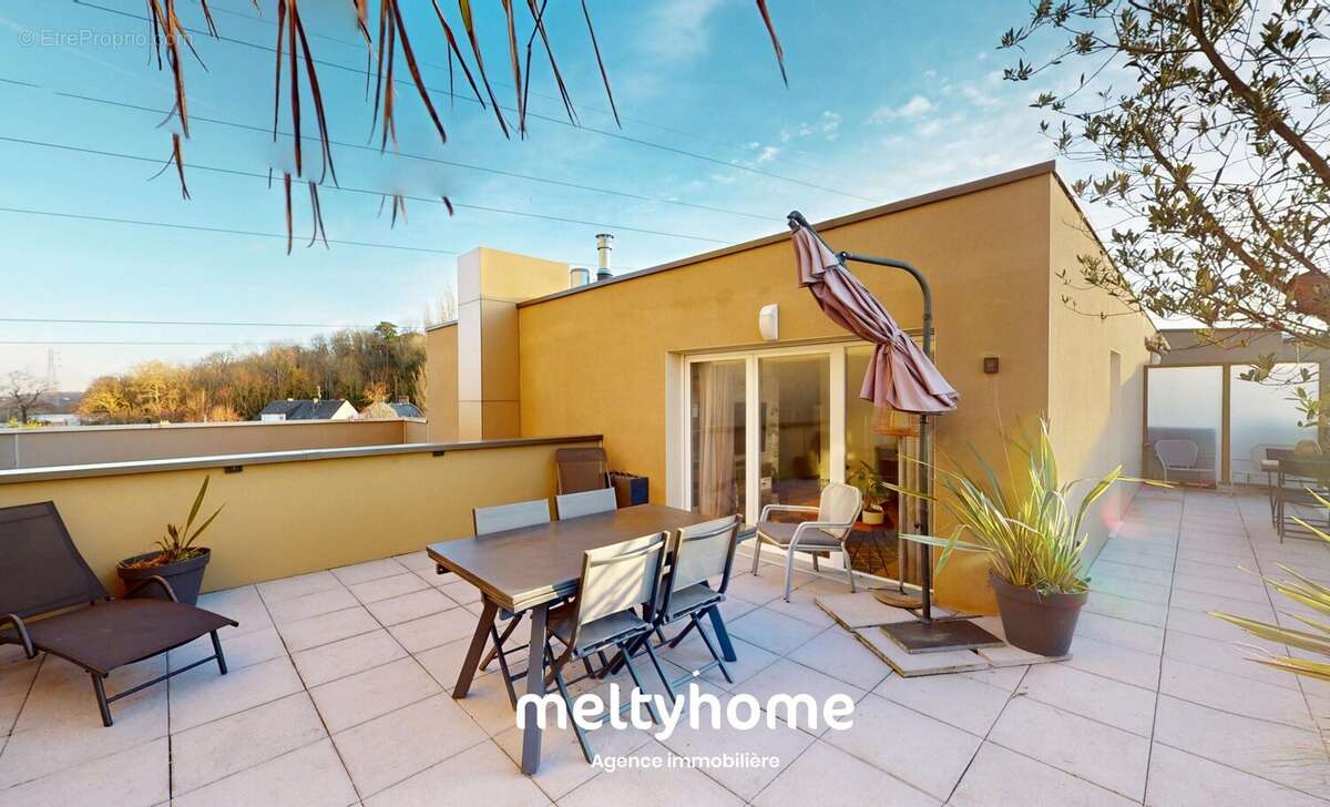 Appartement à MONDEVILLE