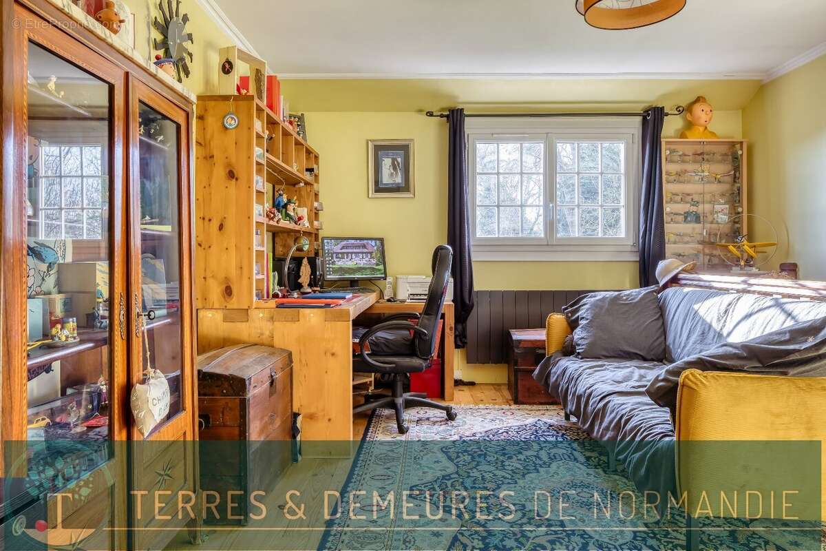 Maison à OUVILLE-LA-RIVIERE