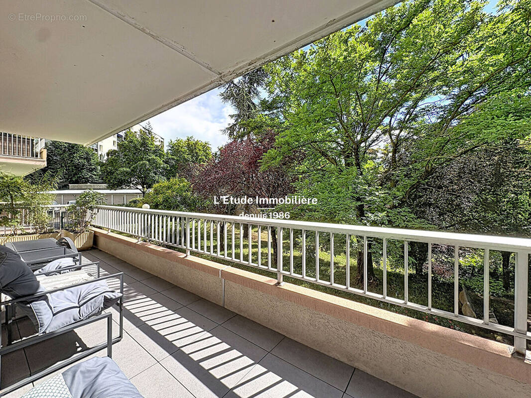 Appartement à CALUIRE-ET-CUIRE