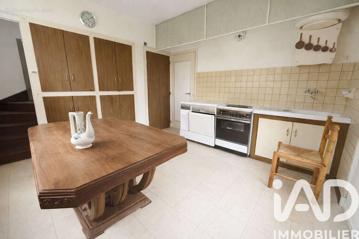 Maison 151 m² à Villiers-Le-Roux  - photo 9