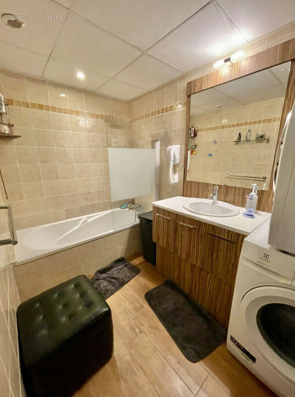 Appartement à CALLIAN
