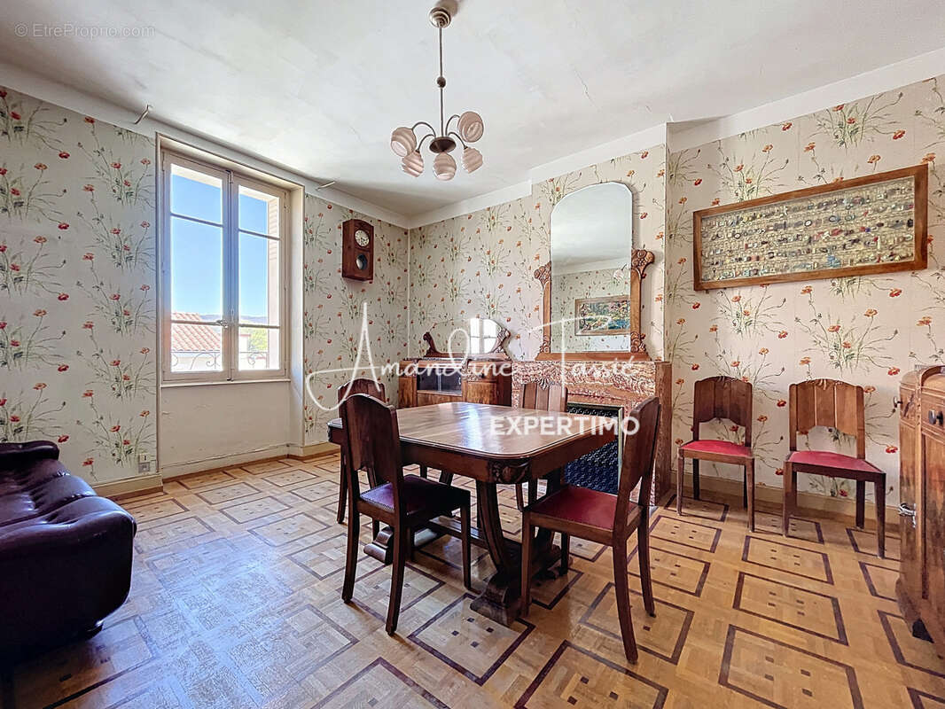 Immeuble de rapport, 3 appartements et sa maison   Centre-ville de Millau - photo 11