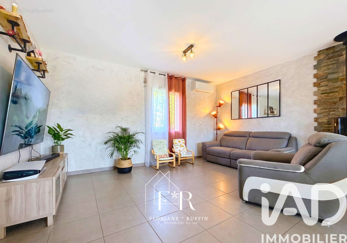 Photo 4 - Maison à SERIGNAN-DU-COMTAT