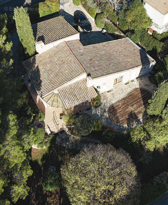 Maison à CASTELNAU-LE-LEZ