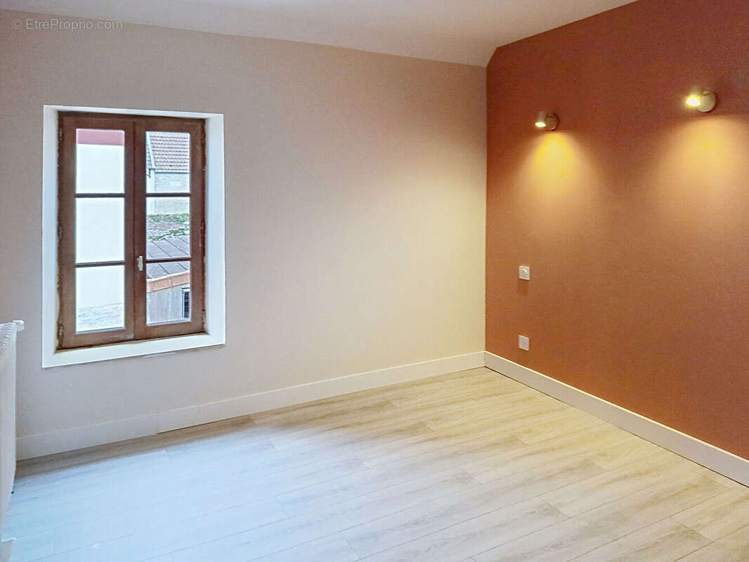 Maison à COURSEULLES-SUR-MER