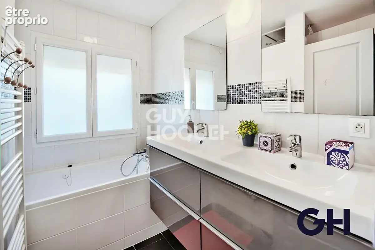 Maison familiale climatisée avec piscine - Villeurbanne - Cusset - photo 10