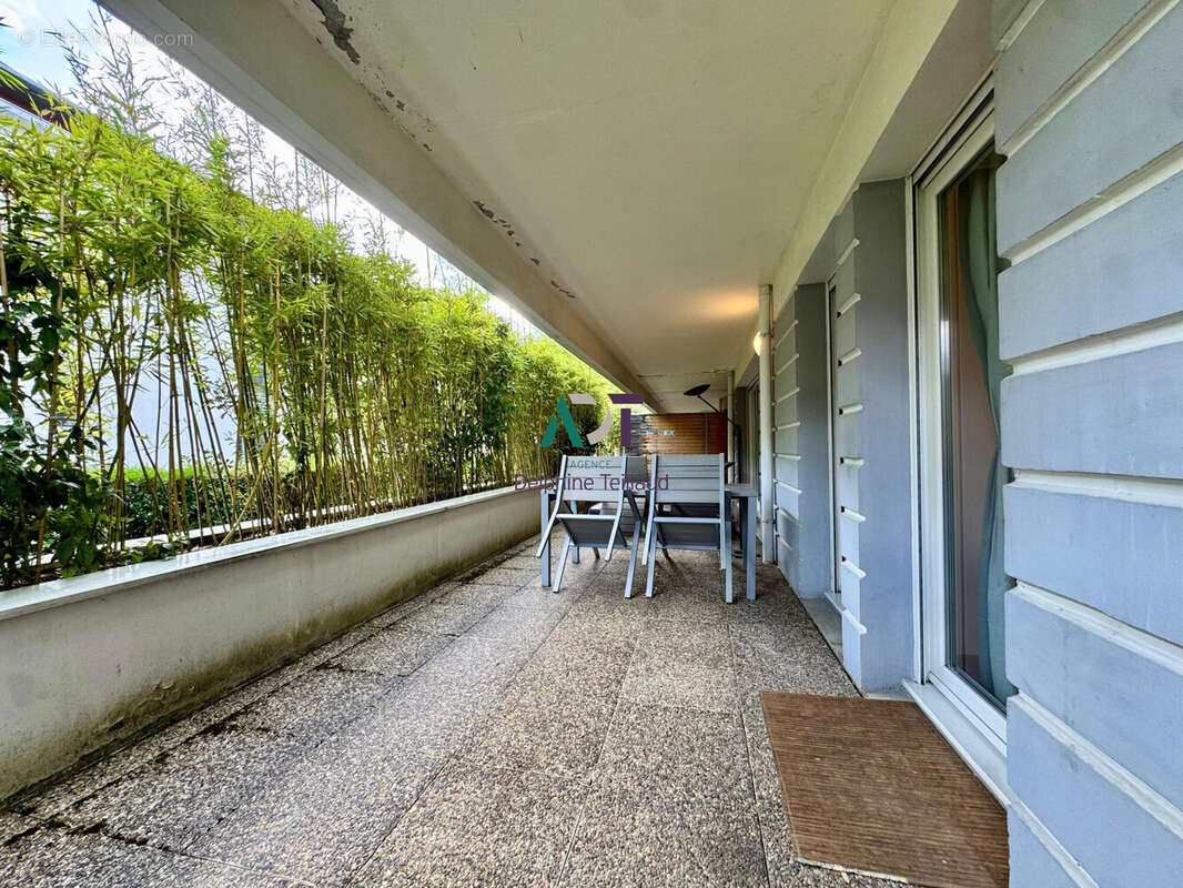 Appartement à MEYLAN