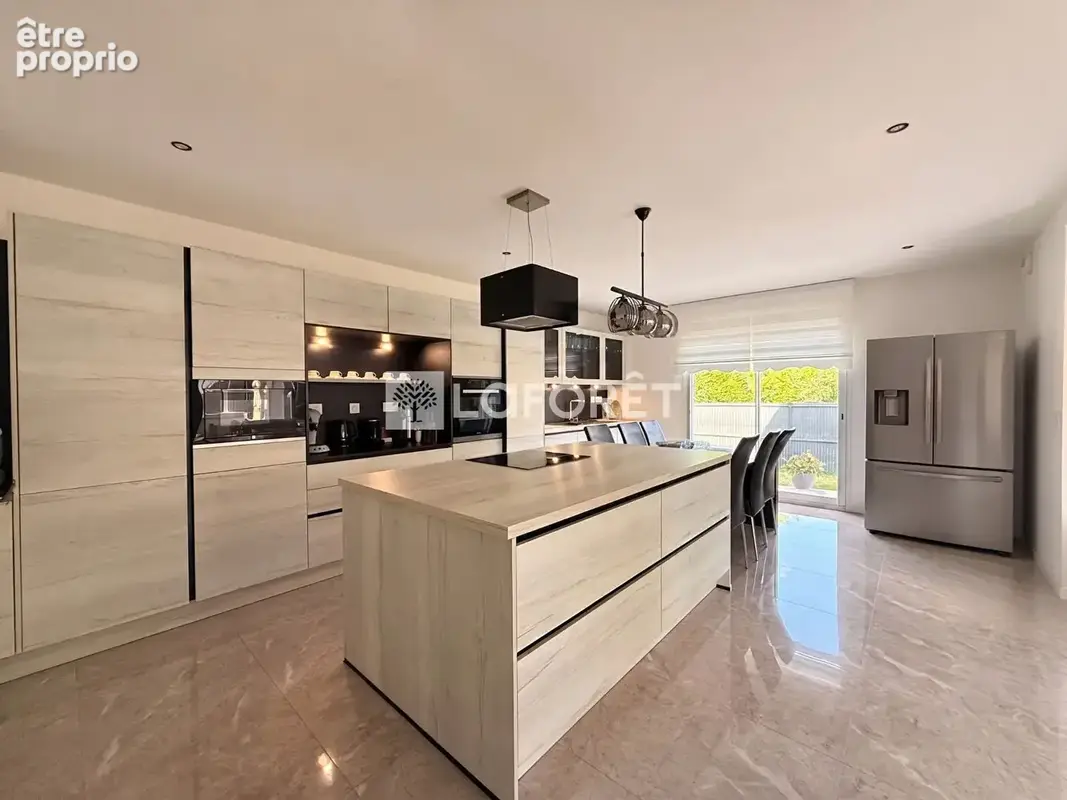 SOLIERS, maison 203 m² - photo 2