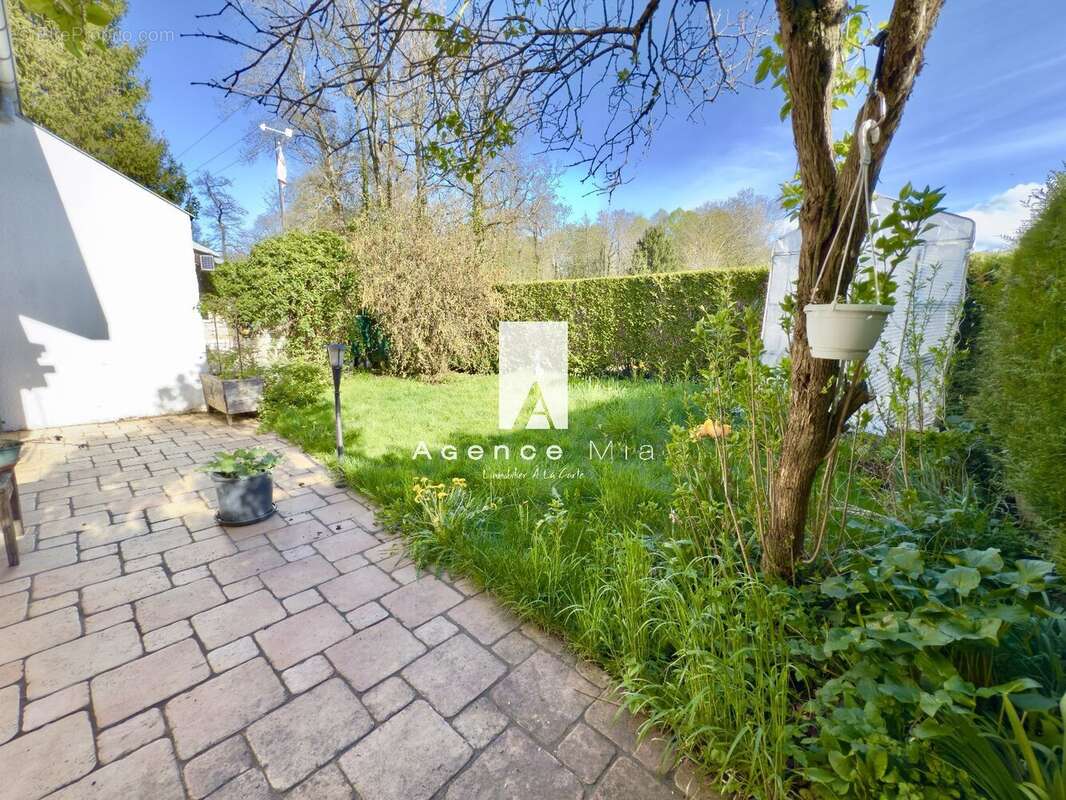 Maison à CHAMPANGES